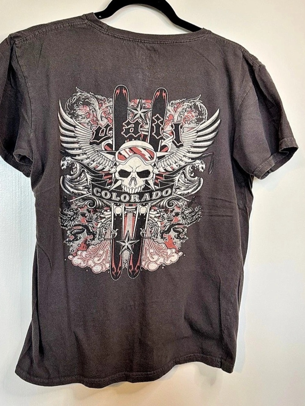 DUCK CO Graphic Short Sleeve Tee in Gray